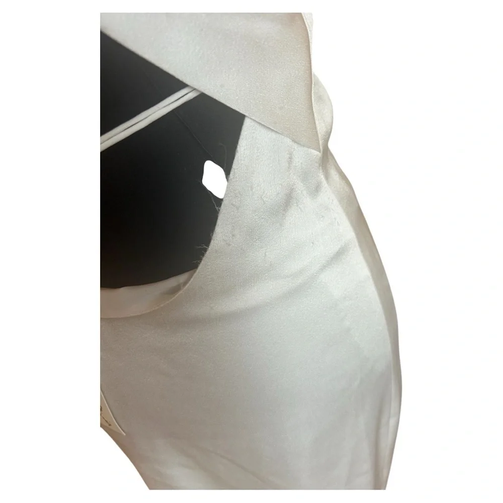 ALICE + OLIVIA PAULETTE ONE SHOULDER FITTED GOWN